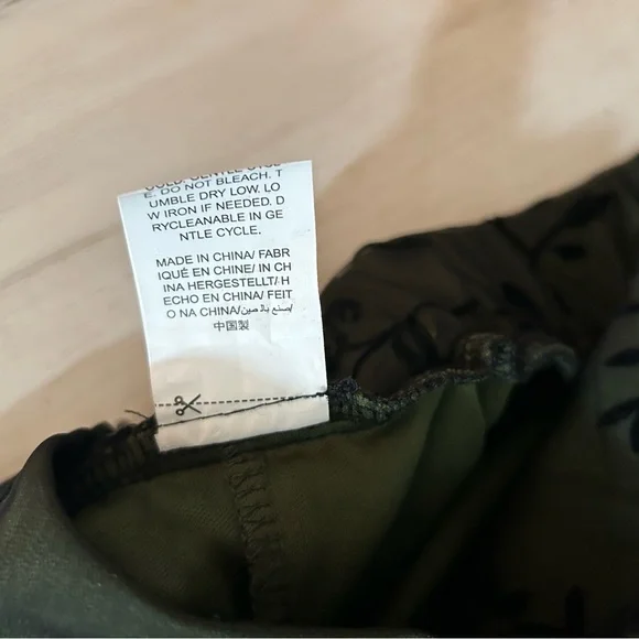 Olive Green Mesh Overlay Skirt Floral Velvet Burnout Midi A-Line Women’s M - Picture 7 of 11